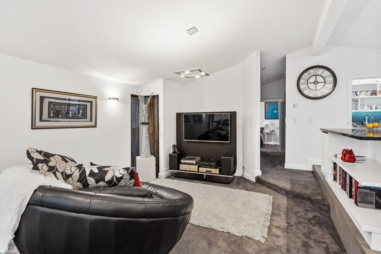 Photo of property in 41 Rawene Road, Birkenhead, Auckland, 0626