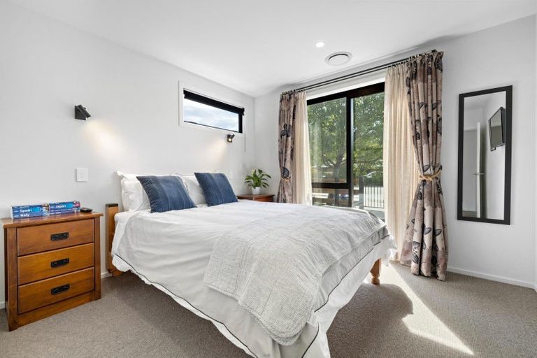 Photo of property in 2 Mulbury Way, Lower Shotover, Queenstown, 9304