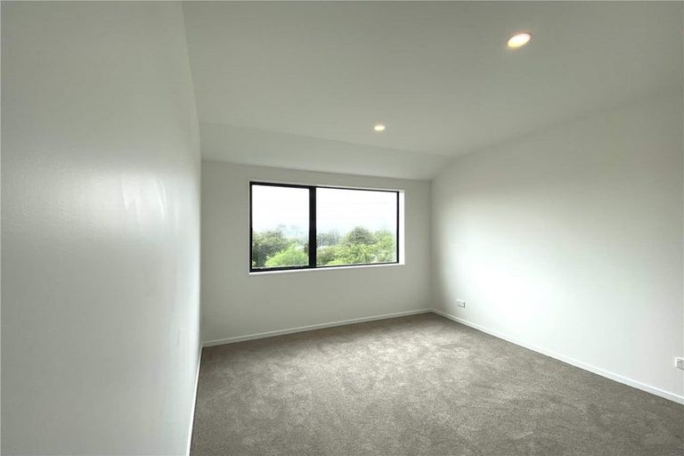 Photo of property in 7d Kotahi Road, Mount Wellington, Auckland, 1062