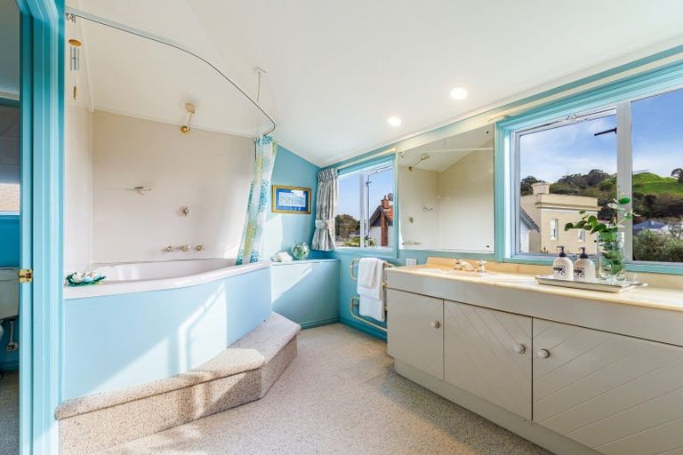 Photo of property in 30 Mays Street, Devonport, Auckland, 0624