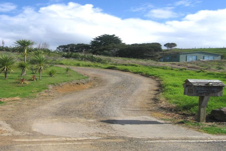 Photo of property in 50 Cuvier Crescent, Kuaotunu West, Whitianga, 3592