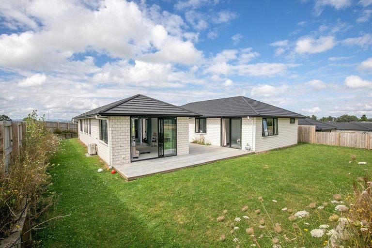 Photo of property in 79 Murray Ward Drive, Te Kauwhata, 3710
