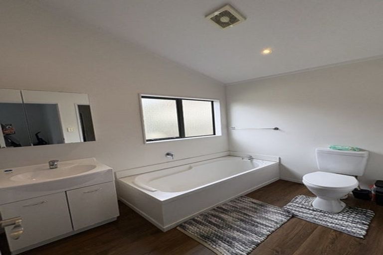 Photo of property in 26a Morere Street, Titahi Bay, Porirua, 5022