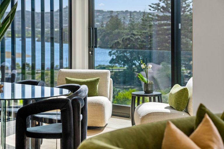 Photo of property in 45b Rosario Crescent, Red Beach, 0932