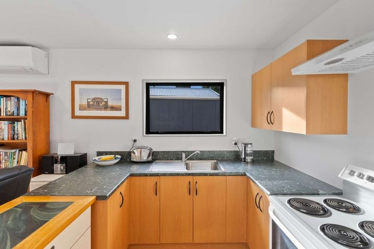 Photo of property in 9 Ropley Street, Amberley, 7410