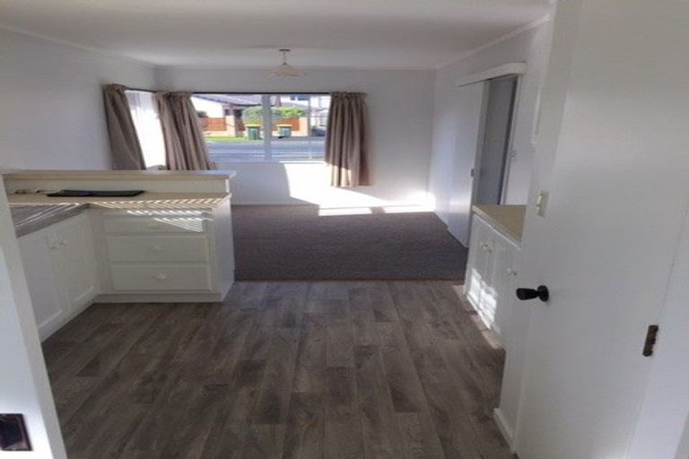 Photo of property in 21a Riverside Road, Orewa, 0931