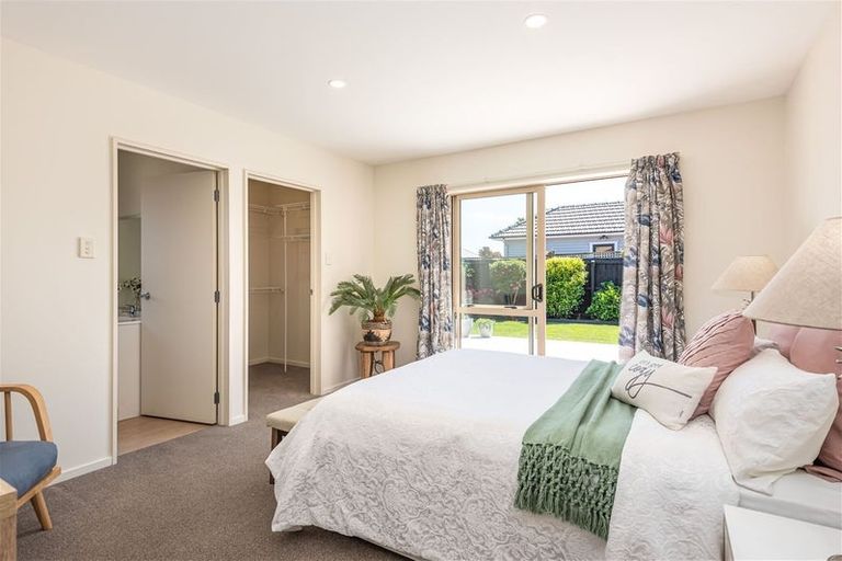 Photo of property in 53 Saint Martins Road, Saint Martins, Christchurch, 8022