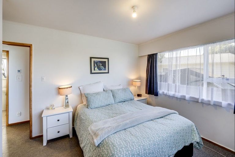 Photo of property in 28 Henley Crescent, Pirimai, Napier, 4112