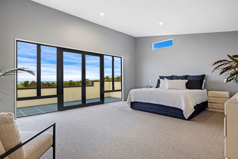 Photo of property in 158 Glenstrae Road, Redcliffs, Christchurch, 8081