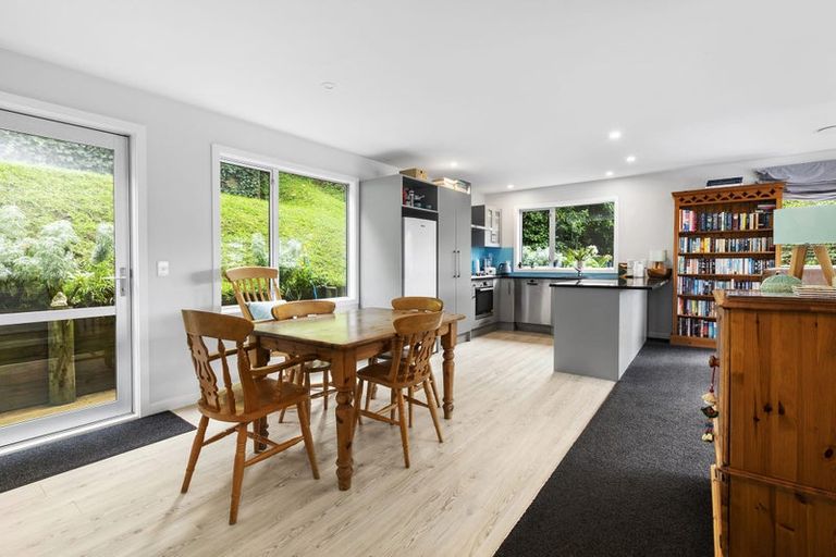 Photo of property in 12c Freeling Street, Island Bay, Wellington, 6023