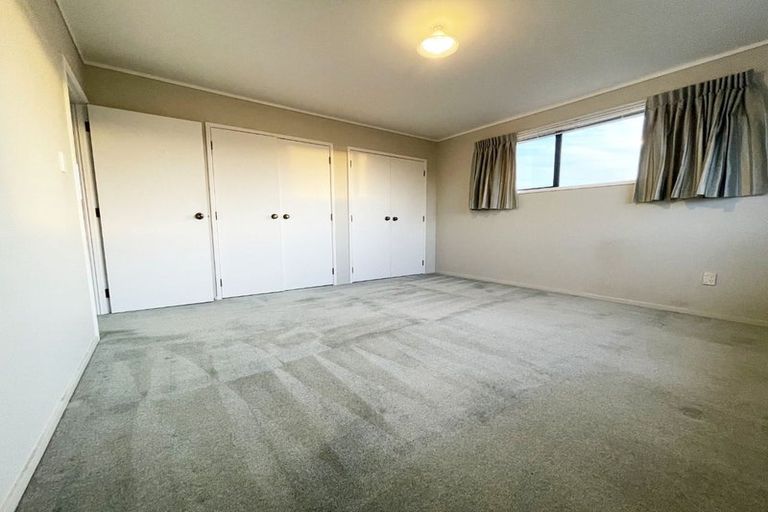 Photo of property in 1/9 Delamare Court, Sunnynook, Auckland, 0632
