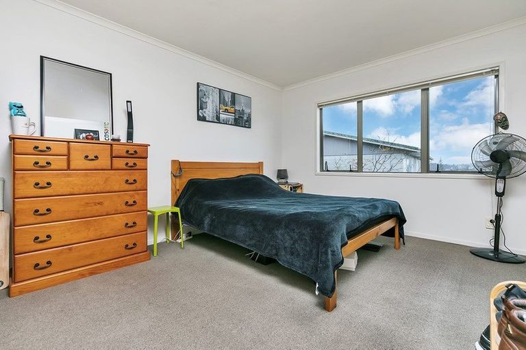 Photo of property in 2/55 Verbena Road, Birkdale, Auckland, 0626