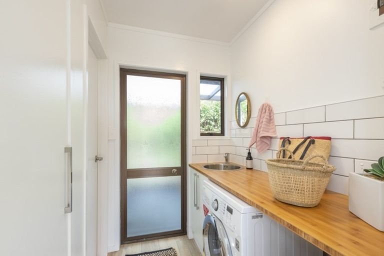 Photo of property in 12b Amanda Lane, Snells Beach, 0920