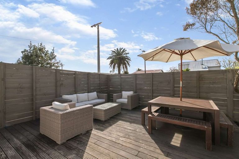 Photo of property in 48 Simpson Road, Papamoa Beach, Papamoa, 3118