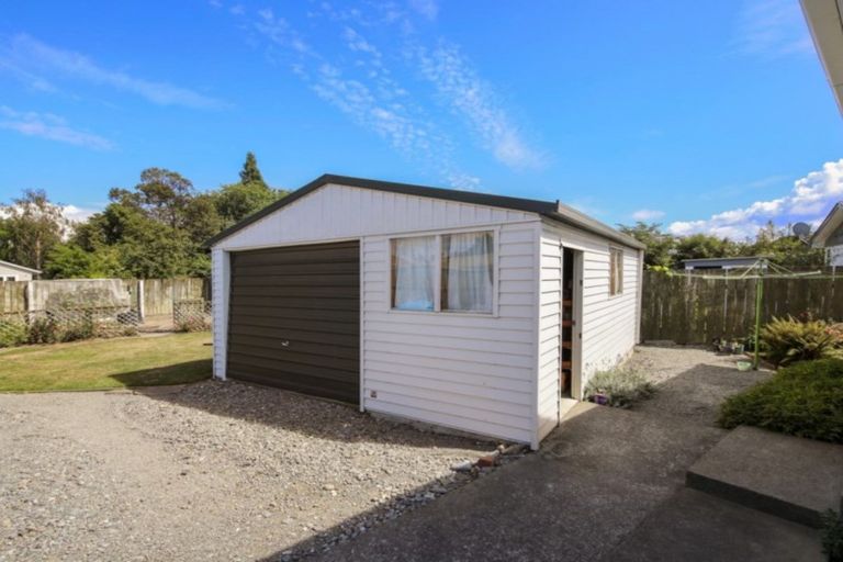 Photo of property in 35 Henderson Street, Riversdale, Blenheim, 7201