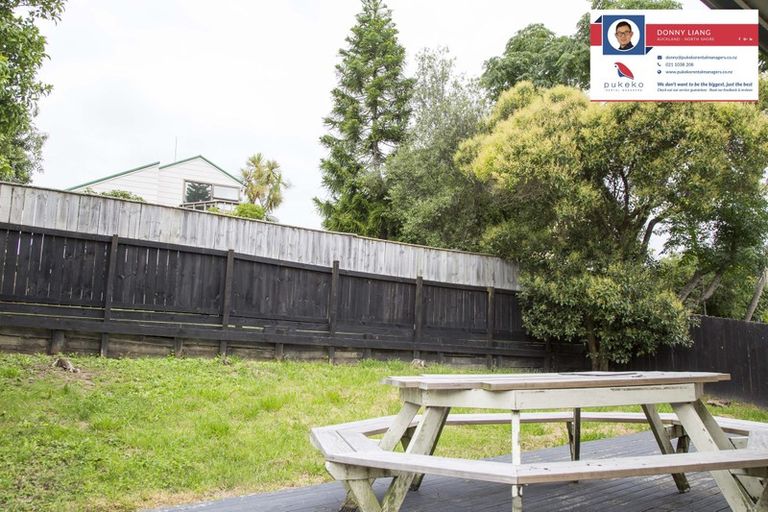 Photo of property in 2/11 Foley Place, Torbay, Auckland, 0632