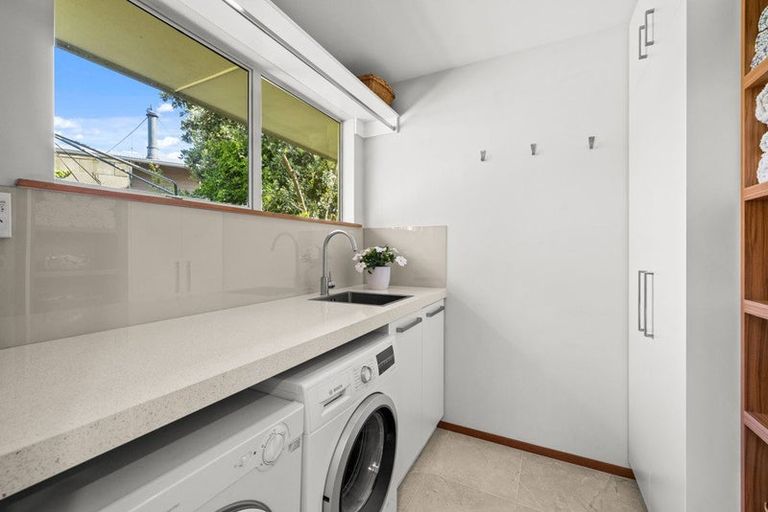 Photo of property in 178 Major Hornbrook Road, Mount Pleasant, Christchurch, 8081