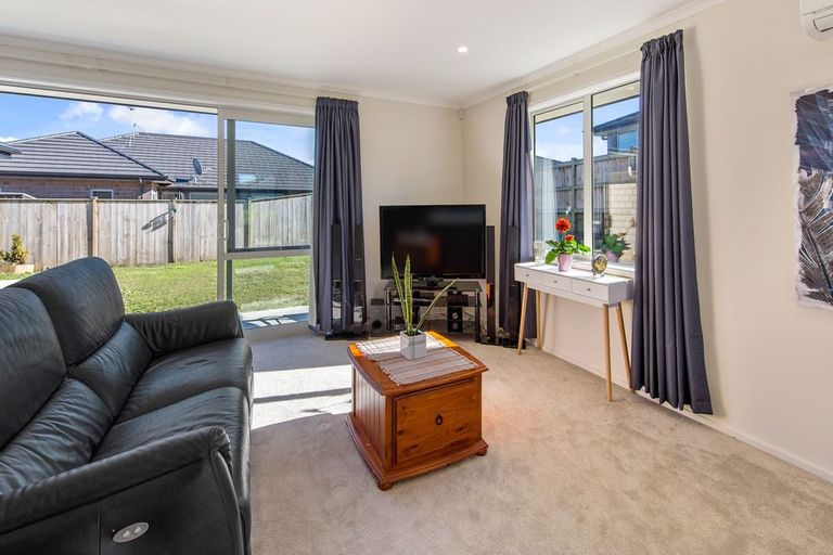 Photo of property in 15 Hillpark Drive, Pokeno, 2402