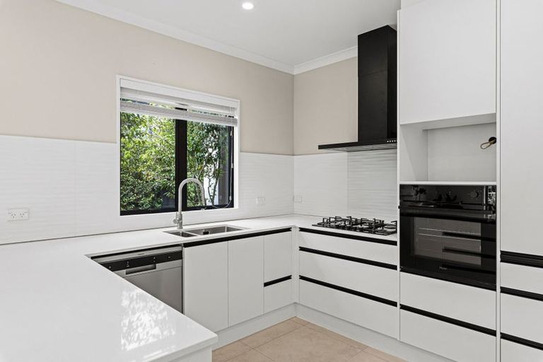 Photo of property in 42 Meadow Street, Papanui, Christchurch, 8052