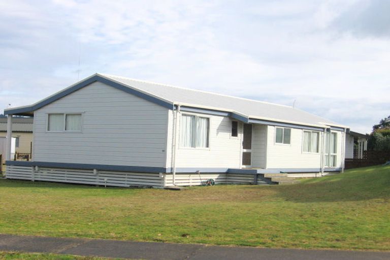 Photo of property in 40 Jubilee Drive, Pauanui, Hikuai, 3579