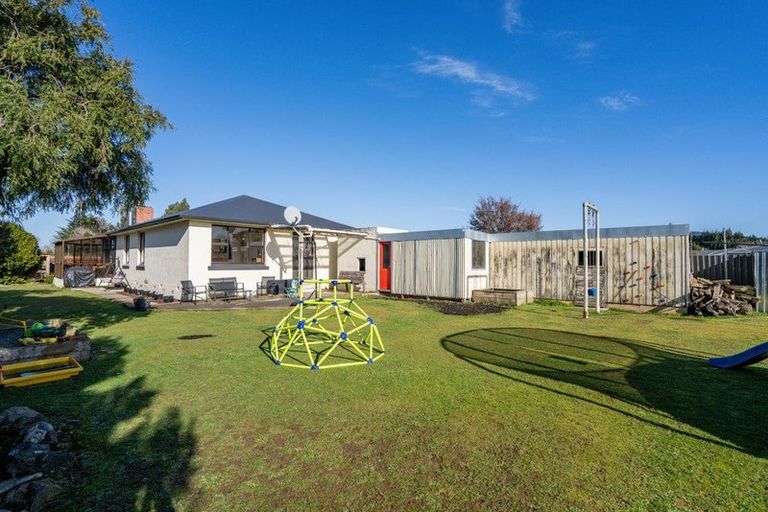 Photo of property in 9 Russell Esplanade, Otautau, 9610
