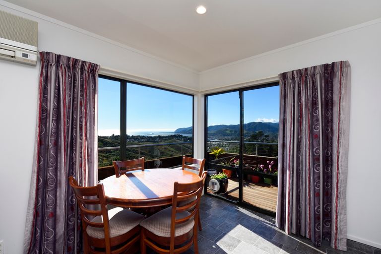 Photo of property in 327 Princes Drive, Britannia Heights, Nelson, 7010