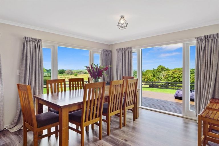 Photo of property in 126 Gatfield Road, Kaukapakapa, 0873