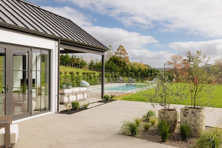 Photo of property in 152 Mahoenui Valley Road, Coatesville, 0793