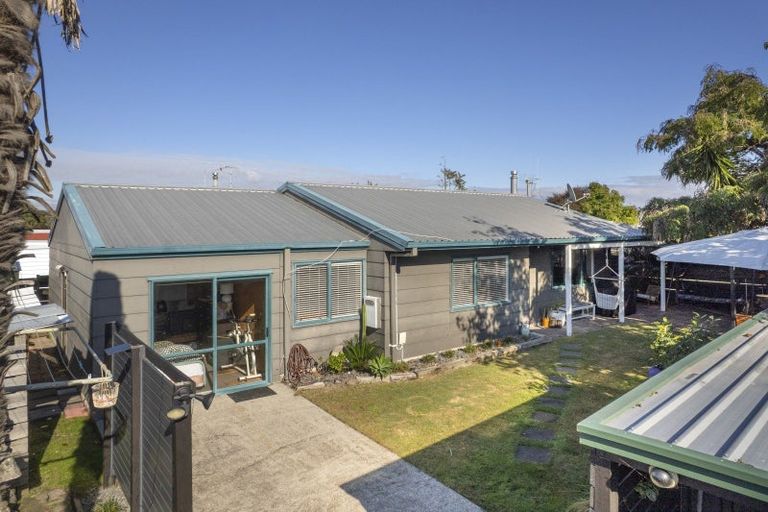 Photo of property in 72b Hartford Avenue, Papamoa Beach, Papamoa, 3118