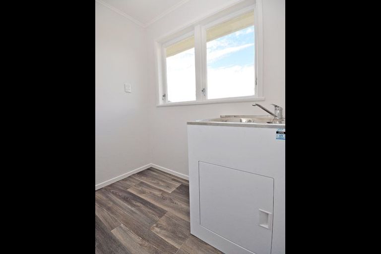 Photo of property in 85 Beeston Crescent, Manurewa, Auckland, 2102