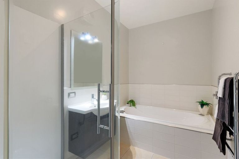 Photo of property in 28 Armour Place, Halswell, Christchurch, 8025