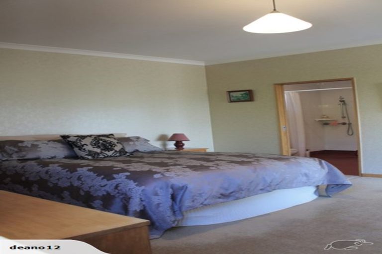 Photo of property in 77 Kyle Road, Waipukurau, 4281