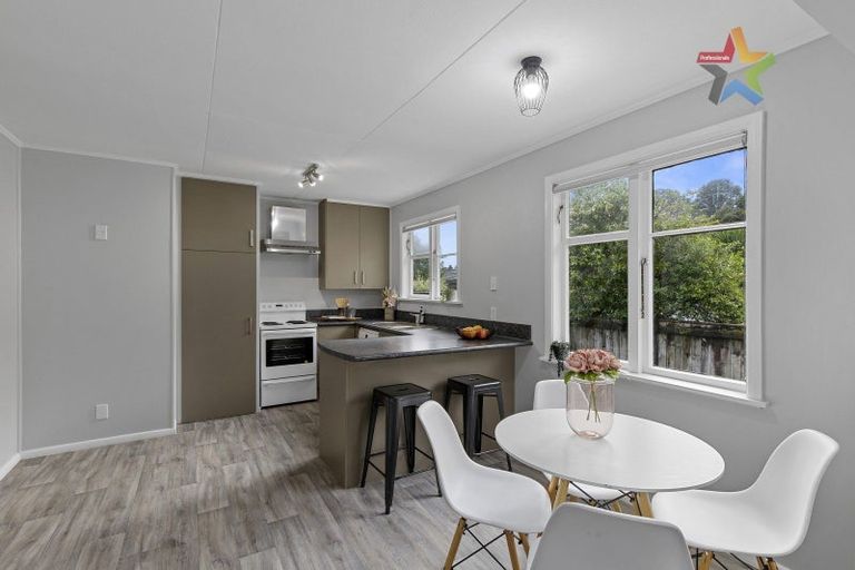 Photo of property in 26 Lowry Crescent, Stokes Valley, Lower Hutt, 5019