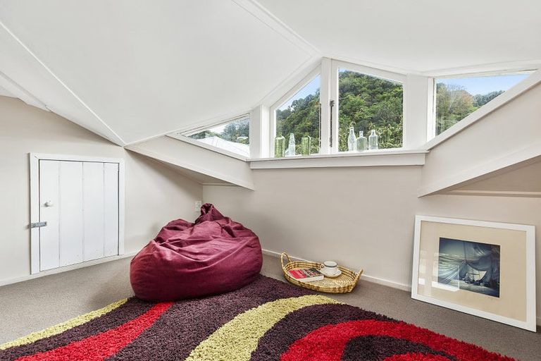 Photo of property in 131 Aro Street, Aro Valley, Wellington, 6021