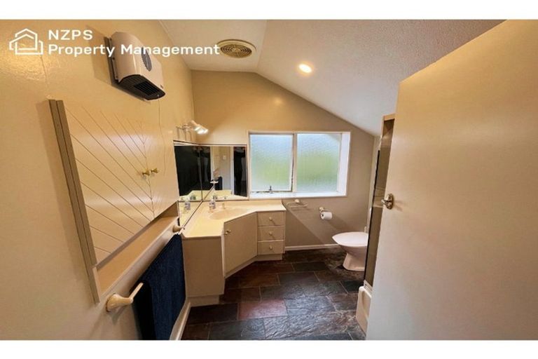 Photo of property in 17 Napier Street, Belleknowes, Dunedin, 9011