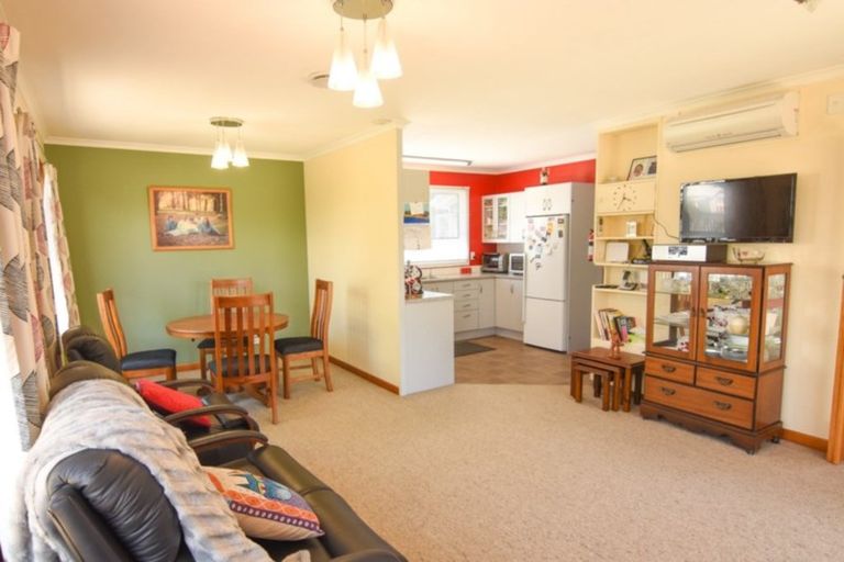 Photo of property in 18 Patching Street, Hampstead, Ashburton, 7700