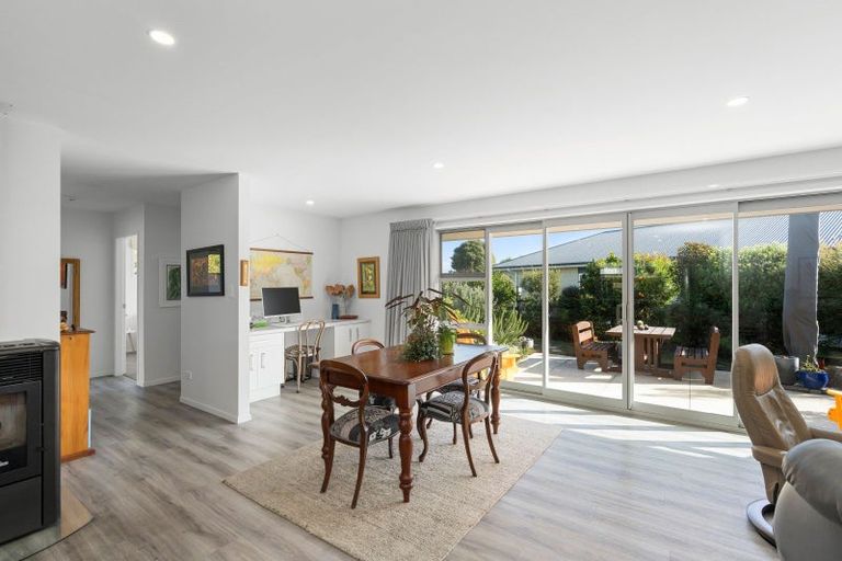 Photo of property in 21 Gladys Place, Levin, 5510