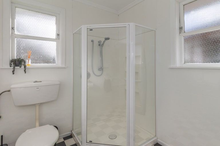 Photo of property in 51 Roslyn Road, Levin, 5510