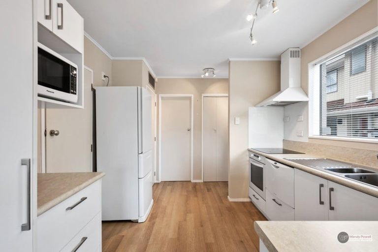 Photo of property in 28 Saint Columbans Grove, Boulcott, Lower Hutt, 5010