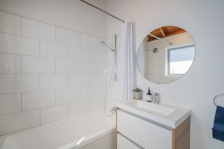 Photo of property in 111 Centennial Drive, Whitianga, 3510