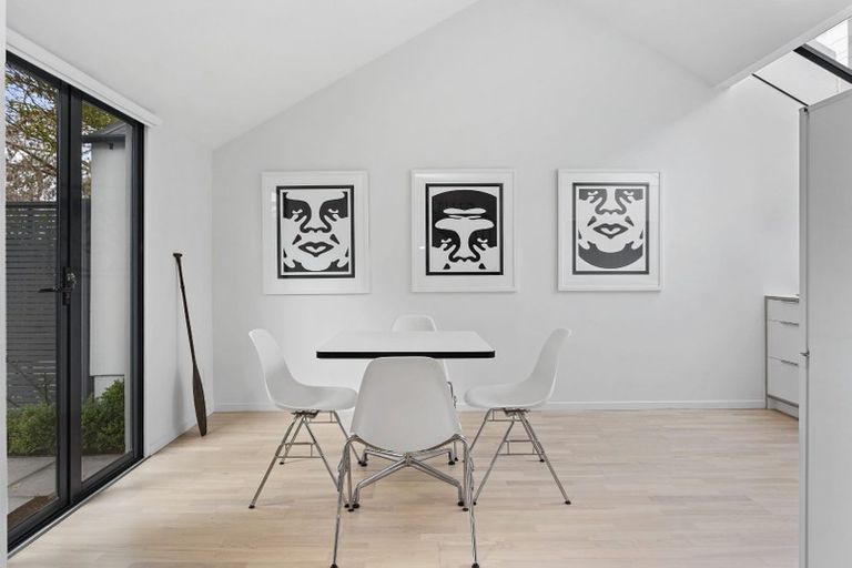 Photo of property in 2/388 Montreal Street, Christchurch Central, Christchurch, 8013