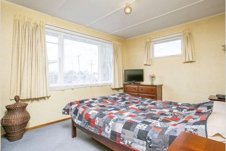 Photo of property in 50 Fergusson Street, Solway, Masterton, 5810