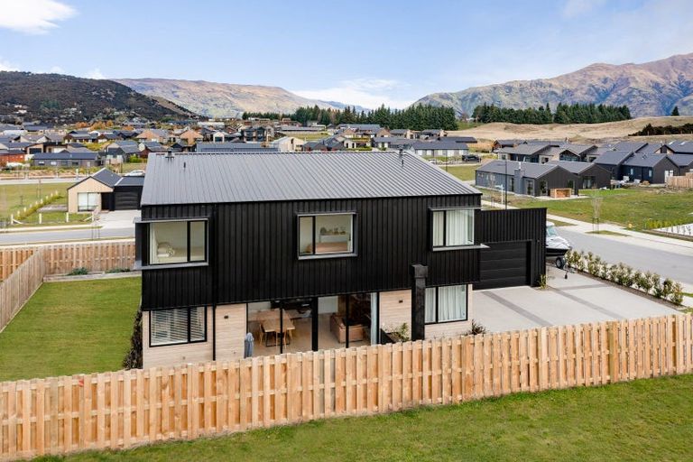Photo of property in Northlake, 14 Riverslea Road, Wanaka, 9305