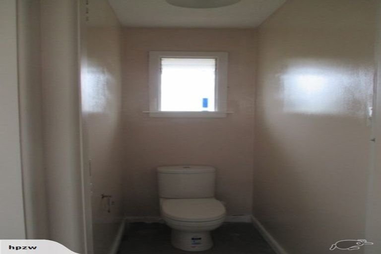 Photo of property in 1/378 Memorial Avenue, Burnside, Christchurch, 8053