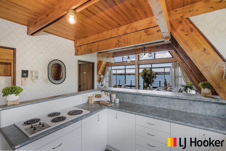 Photo of property in 54 Carnoustie Drive, Wattle Downs, Auckland, 2103