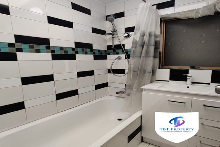 Photo of property in 4/65 Rangitoto Road, Papatoetoe, Auckland, 2025