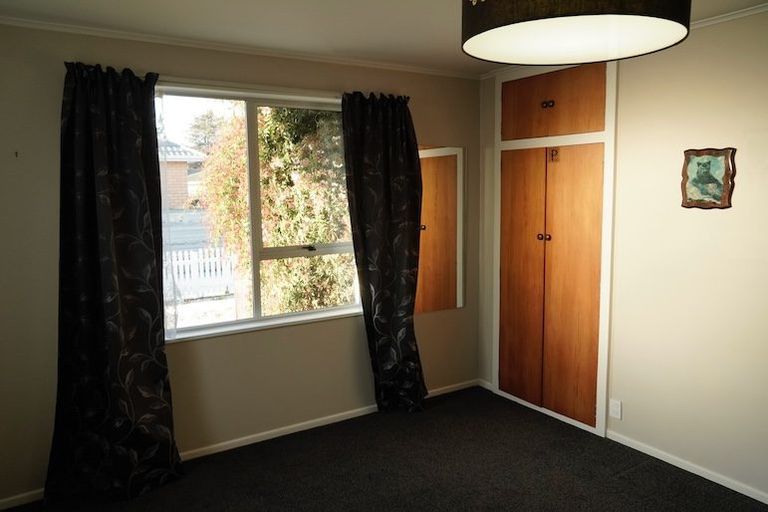 Photo of property in 2/92a Randolph Street, Woolston, Christchurch, 8062