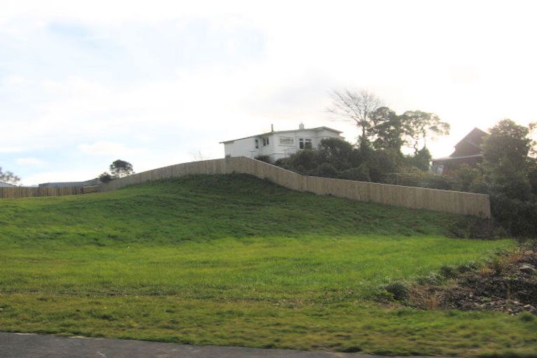 Photo of property in 16 Clearwater Street, Broad Bay, Dunedin, 9014