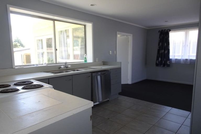 Photo of property in 93 Clayton Road, Mangakakahi, Rotorua, 3015