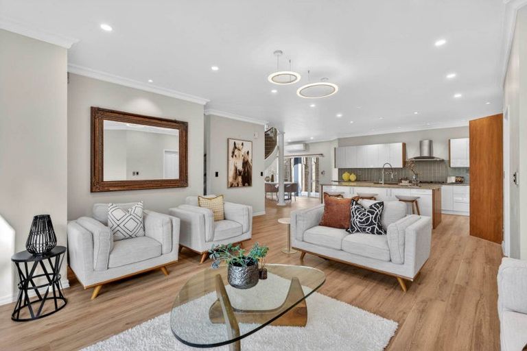 Photo of property in 38c Wicklam Lane, Greenhithe, Auckland, 0632